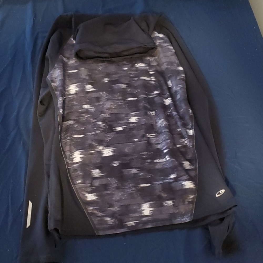 Champion high neck workout top size sm